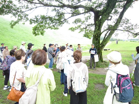 観光探訪の様子の写真