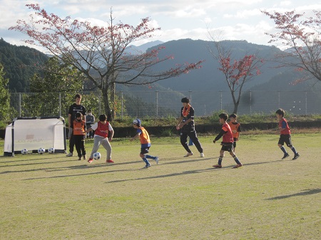 サッカー教室の様子の写真