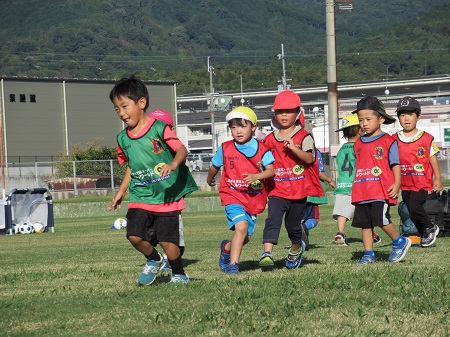 サッカー教室の様子の写真