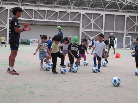 サッカー教室の様子の写真