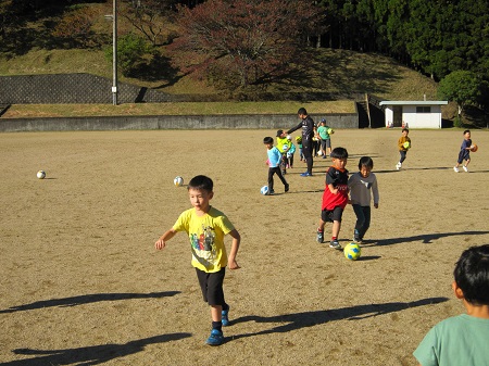 サッカー教室の様子の写真