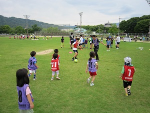 サッカー教室の様子の写真