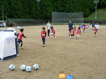 サッカー教室の様子の写真