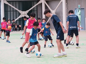 サッカー教室の様子の写真