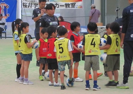 サッカー教室の様子の写真